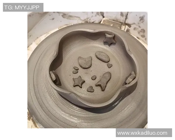 打造属于你的陶艺足球明星DIY教程轻松上手的创意体验 打造属于你的陶艺足球明星DIY教程轻松上手的创意体验