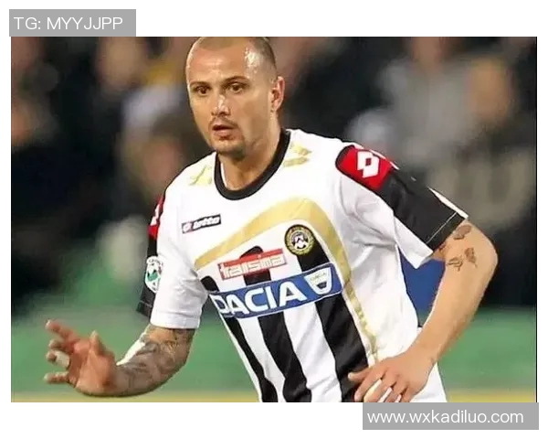 足球明星惊喜现身约会节目引发热议浪漫邂逅背后的真实故事揭秘