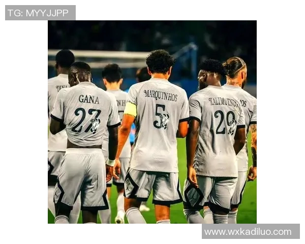 流行榜单中的足球明星们如何影响全球文化与时尚潮流